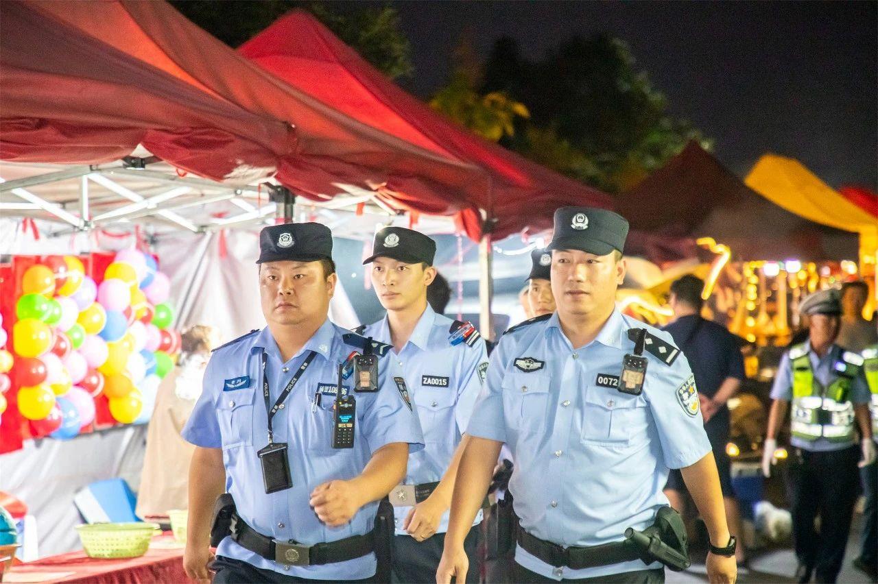民警巡邏日常.jpg 民警巡邏日常.jpg