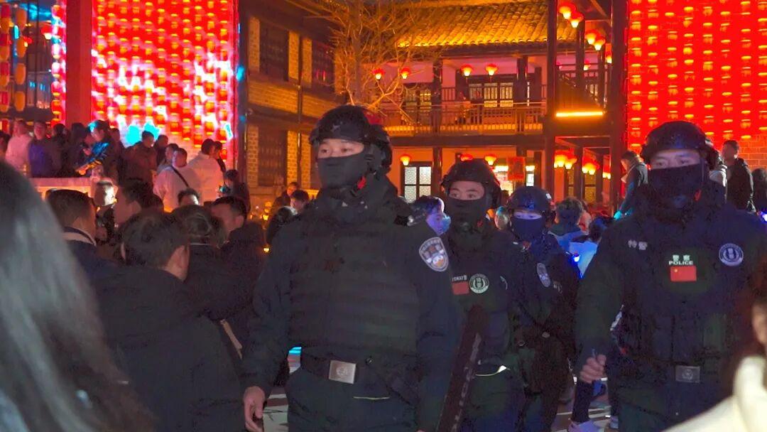 圖1 提高街面見警率，震懾違法犯罪?！餍惴志止﹫D.jpg