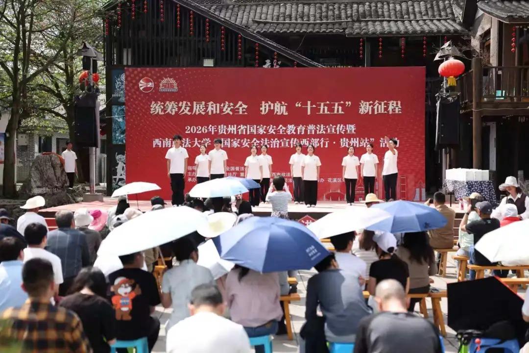 圖1 活動(dòng)現(xiàn)場(chǎng).jpg 圖1 活動(dòng)現(xiàn)場(chǎng).jpg