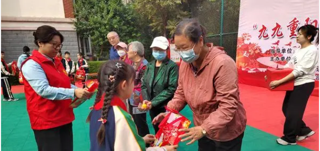 重陽將至，老人們“花式”過節(jié)