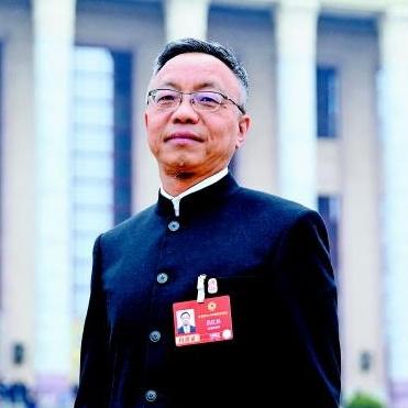 呂紅兵：為創(chuàng)新發(fā)展鋪就法治快車道